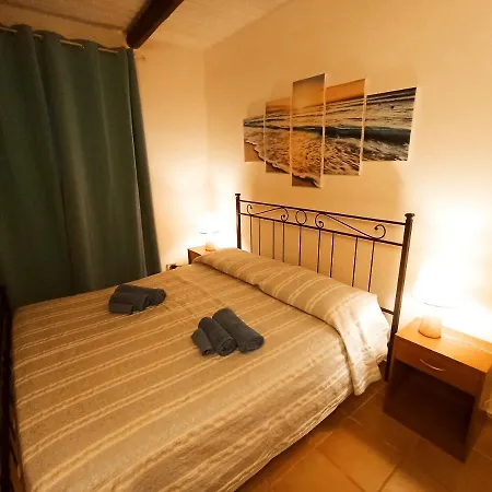 Villa Ognina Vakantiehuis *